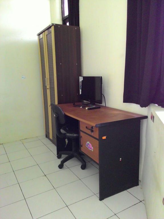 Ds Colive Siliwangi Hotel Semarang Buitenkant foto